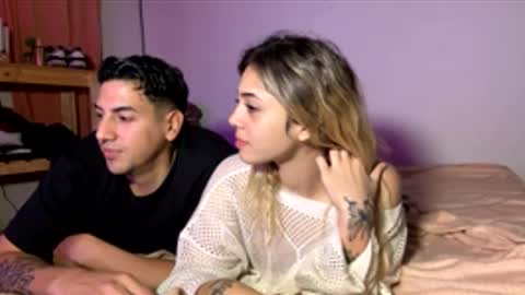 Snapshot of sexsummerr chatting on 06.11.26 HI Privates are OPEN online show from 06.11.26