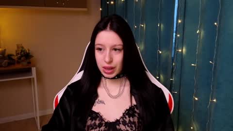 Snapshot of sextezi chatting on 12.23.24 sextezi online show from 12.23.24