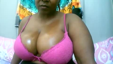 sexxi_ebony online show from 02.01.26