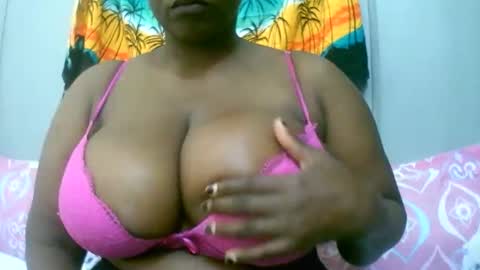 sexxi_ebony online show from 02.06.26