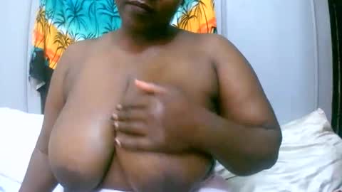 sexxi_ebony online show from 02.11.26