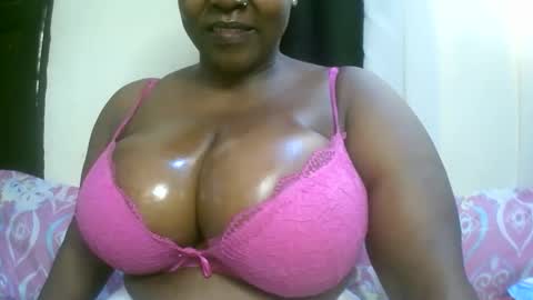sexxi_ebony online show from 03.12.26