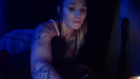 Snapshot of sexxileeah chatting on 01.19.25 sexxileeah online show from 01.19.25