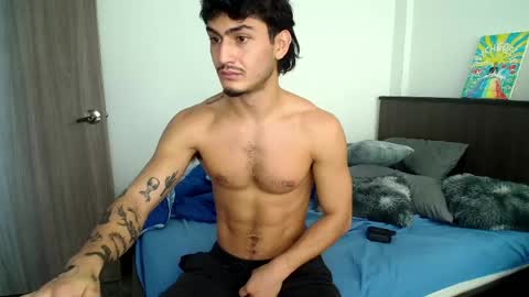 Snapshot of sexxxyjuan99 chatting on 06.01.26 JUAN online show from 06.01.26