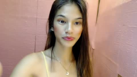 Snapshot of sexxy_dahlia chatting on 06.17.26 Dahlia online show from 06.17.26
