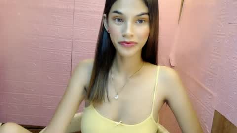 Snapshot of sexxy_dahlia chatting on 06.24.26 Dahlia online show from 06.24.26