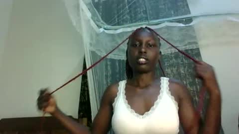 Snapshot of sexxy_melmine chatting on 04.25.26 Dolly online show from 04.25.26