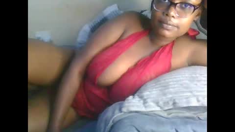 Snapshot of sexxy_mish chatting on 04.25.26 sexxy_mish online show from 04.25.26