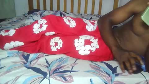 Snapshot of sexxybooty254 chatting on 11.20.25 sexxybooty254 online show from 11.20.25