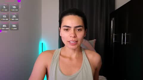  Angie   online show from 09.13.25