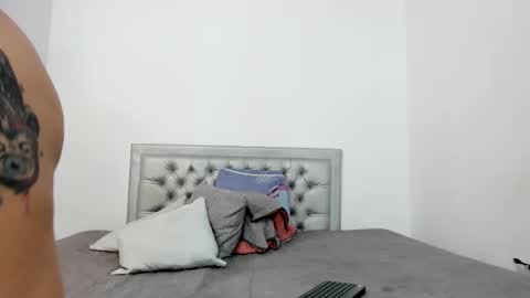 sexxylatincouple1 online show from 03.01.26