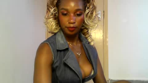 sexy_africana05 online show from 07.25.26