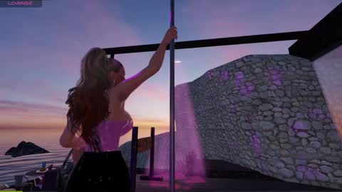 Snapshot of sexy_ambarr chatting on 10.06.25 Ambar online show from 10.06.25