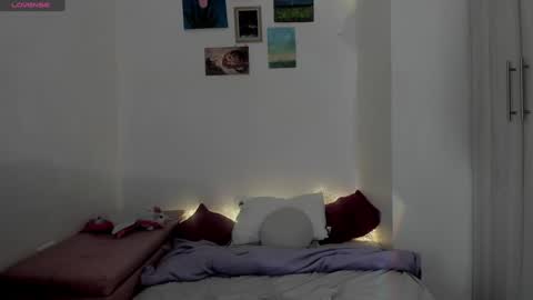 Snapshot of sexy_and_naughty_girl chatting on 03.18.26 Lucy Annyy online show from 03.18.26