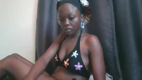 sexy_banny21 online show from 02.08.26