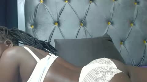 Snapshot of sexy_batush04 chatting on 02.10.26 sexy_batush04 online show from 02.10.26