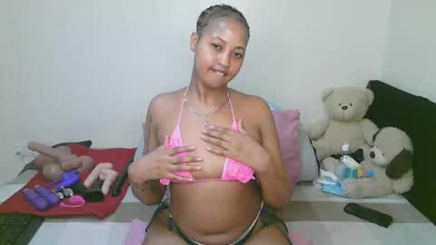 Snapshot of sexy_bluegirl chatting on 05.04.26 sexy_bluegirl online show from 05.04.26