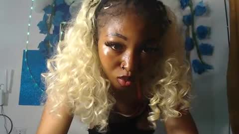 sexy_bluey247 online show from 07.17.26
