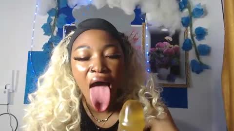 sexy_bluey247 online show from 07.18.26