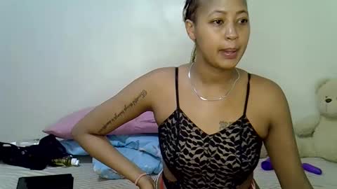 sexy_bubbie01 online show from 04.26.26