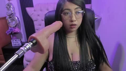Snapshot of sexy_cristall chatting on 05.16.26 C R I S T A L online show from 05.16.26