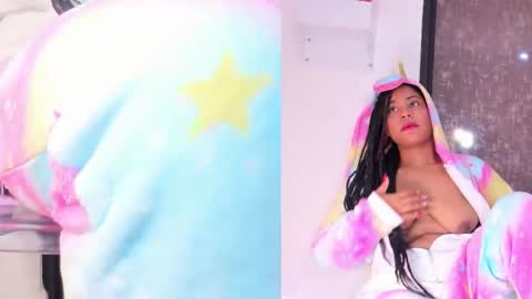 sexy_curlylady online show from 02.08.26