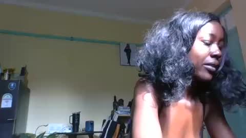 Snapshot of sexy_ebony_princess chatting on 10.07.25 Trina online show from 10.07.25