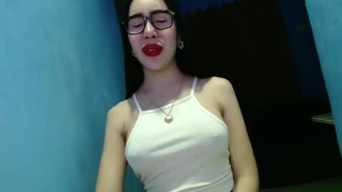 sexy_emily92 online show from 02.22.26
