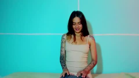 Antonella online show from 01.12.26