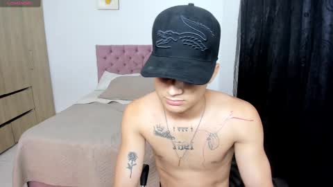 Snapshot of sexy_girl__777 chatting on 02.27.25 sexy_girl__777 online show from 02.27.25