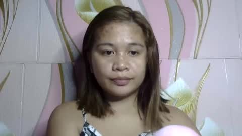 Snapshot of sexy_henley chatting on 02.25.26 henley online show from 02.25.26