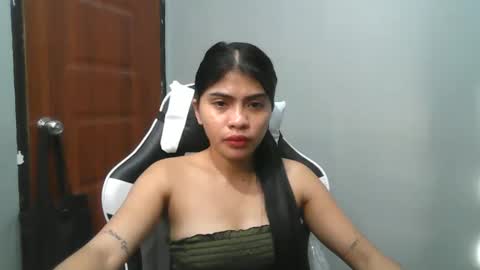 Snapshot of sexy_hot_pussie chatting on 02.18.25 just call me sofia online show from 02.18.25