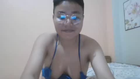 Snapshot of sexy_hotass_girl chatting on 01.07.25 Anna online show from 01.07.25
