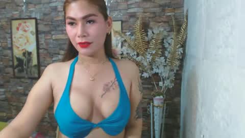 izzy hot28 online show from 01.12.25