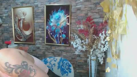 izzy hot28 online show from 03.10.25