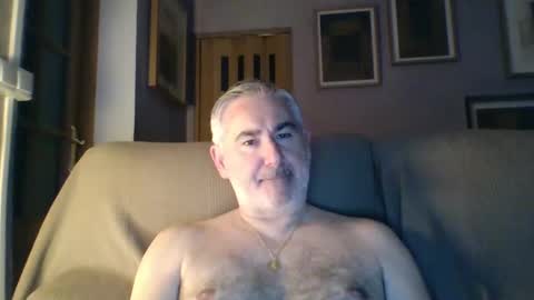 Snapshot of sexy_italiandaddy chatting on 12.12.24 Antonio online show from 12.12.24