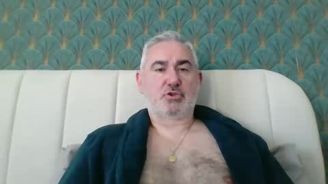 Snapshot of sexy_italiandaddy chatting on 04.18.26 Antonio online show from 04.18.26