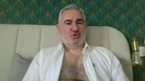 Snapshot of sexy_italiandaddy chatting on 04.22.26 Antonio online show from 04.22.26