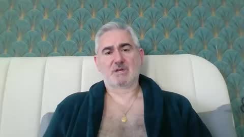 Snapshot of sexy_italiandaddy chatting on 05.11.26 Antonio online show from 05.11.26