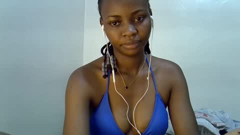 Snapshot of sexy_june20 chatting on 05.23.26 sexy_june20 online show from 05.23.26