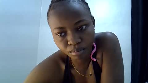 Snapshot of sexy_june20 chatting on 05.29.26 sexy_june20 online show from 05.29.26