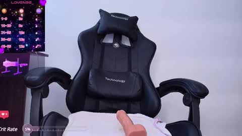 laura  online show from 02.20.25