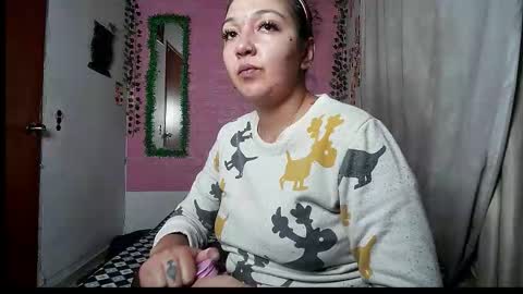 Snapshot of sexy_lolas chatting on 02.01.26 sexy lolas online show from 02.01.26