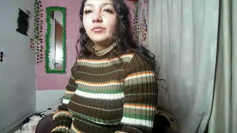 Snapshot of sexy_lolas chatting on 03.01.26 sexy lolas online show from 03.01.26