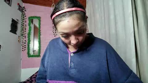 Snapshot of sexy_lolas chatting on 03.21.26 sexy lolas online show from 03.21.26