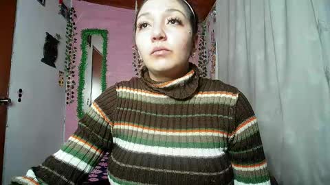 Snapshot of sexy_lolas chatting on 04.01.26 sexy lolas online show from 04.01.26