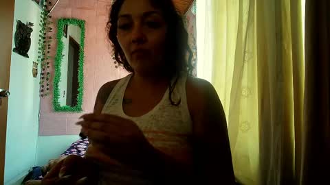 Snapshot of sexy_lolas chatting on 04.04.26 sexy lolas online show from 04.04.26