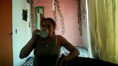 sexy lolas online show from 05.10.26
