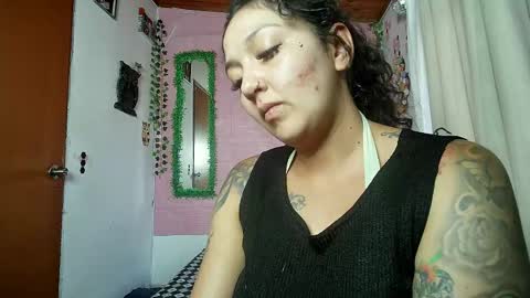 sexy lolas online show from 05.15.26