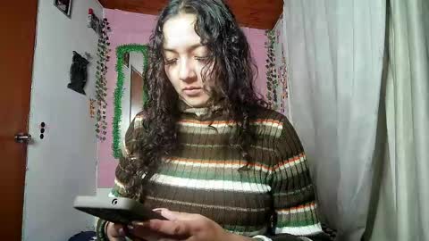 sexy lolas online show from 05.18.26